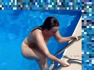 Pawg strips curves and her big booty ss submarine