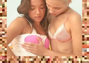 Two hot teenies toying