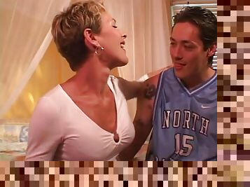 Mature honey Julie Mandrews having fun with her vigorous younger lover