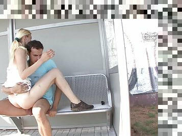 Insatiable blonde opense her legs for a quick outdoor shag