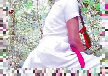 ???? ???? ???? Sri Lankan 18+ schoolgirl outdoor masturbate and pissing clear sinhala voice