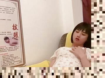 Asian ts cums during public massage