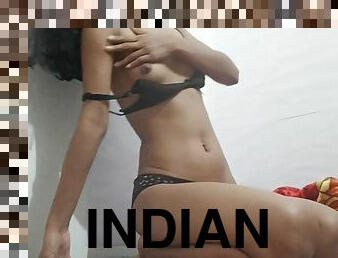 Desi Indian Beautiful Collage Girl Pussy Showing