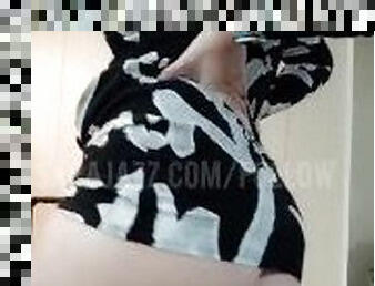 Thick Step Mom Lifts Up Her Dress And Shows You Her Big Ass