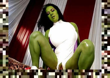 She Hulk Chyna spreads legs to ride a rock hard manhood in cowgirl