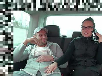 Hardcore FFM threesome in the back of a car with naughty Figi