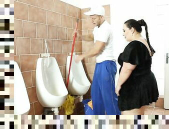 BBW Jitka gets her pussy pleased by a dude in the public toilet