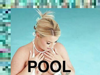 Jerk off by the pool