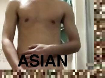 Nerdy asian guy wanking