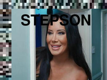Don't Tell Your Dad: Reality sex with Stepson Danny D and his Horny Brunette Stepmom Sybil Stallone
