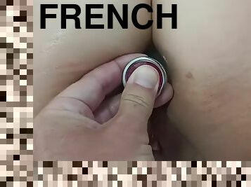 Close-up anal training and pussy insertion of sexy French milf in homemade video