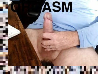 Str8 married blue shirt daddy cums in his hand