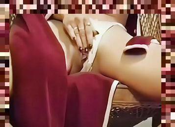 MILF masturbating in this classic movie
