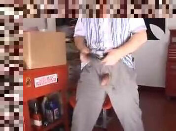 Auto Shop Sluts - Sex Skinny Slut Fucks Old Mechanic