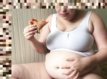 Punggung (Butt), Pizza