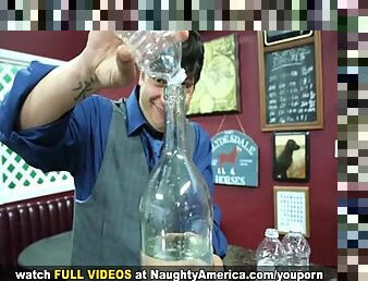 Courtney Cummz gets pierced clit licked and fucks big sausage in restaurant