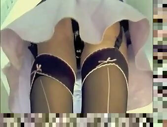 Upskirt, Latex