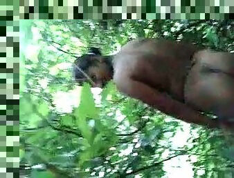 DESI GF NAKED SHOW N FUCKING IN FIELDS