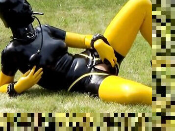 Dildo, Latex