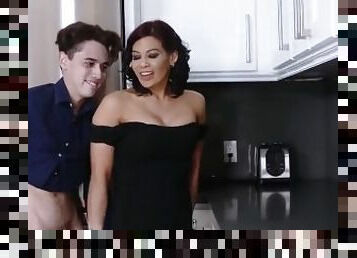 Boy fuck mom of girl friend so beautiful
