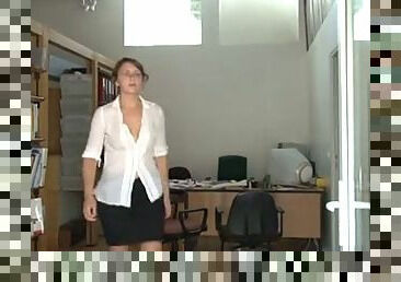 Hairy French MILF analized by her student