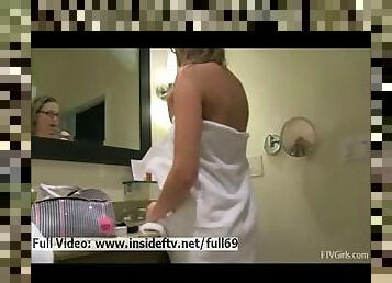 Mandi, Comel (Cute), Mandi (Shower)