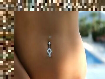 Extremely wow vagina toying on a sunbed
