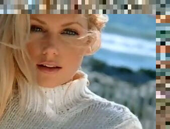 Brande Roderick: 2001 Playmate Of The Year