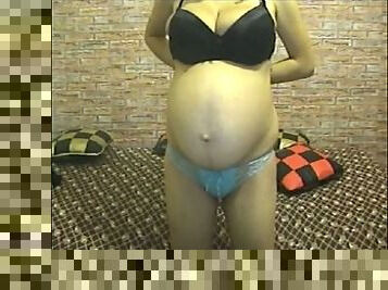 Pregnant Winehouse Stunt Double
