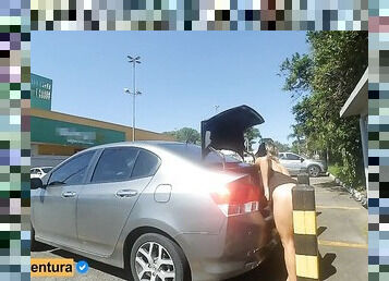 Real Amateur Public Anal Sex Risky on Super market! People walking near...
