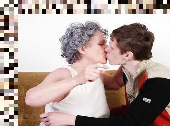 OmaHoteL Slideshow Granny Sex Compilation Video