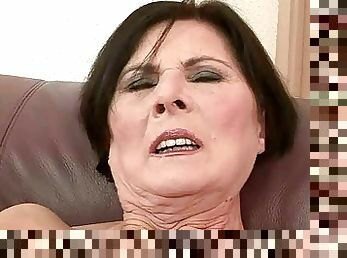 Nasty granny gets her hairy pussy fucked hard
