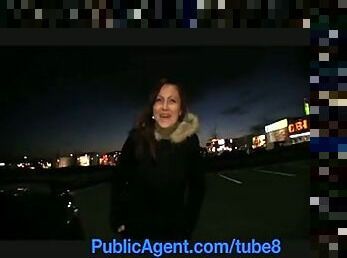 PublicAgent Belinda given a creampie a public car park