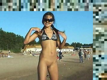 Nudist, Plaja