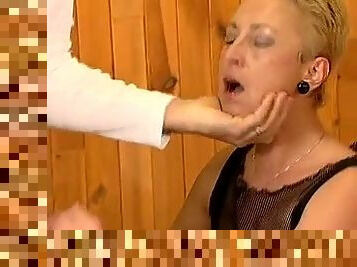 Mature with short hair gets fucked in sauna