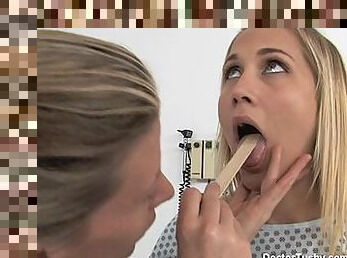Lesbian gyno