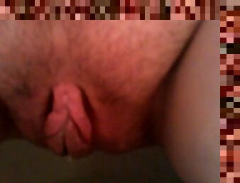 Morning Pussy Pee