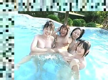 Bottomless Japanese Girls Pee contest